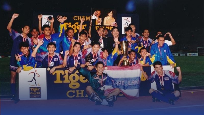 Tiger Cup khai sinh năm 1996 tại Singapore