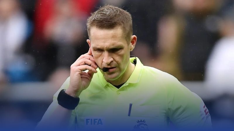 Trọng tài là người điều hành trận đấu